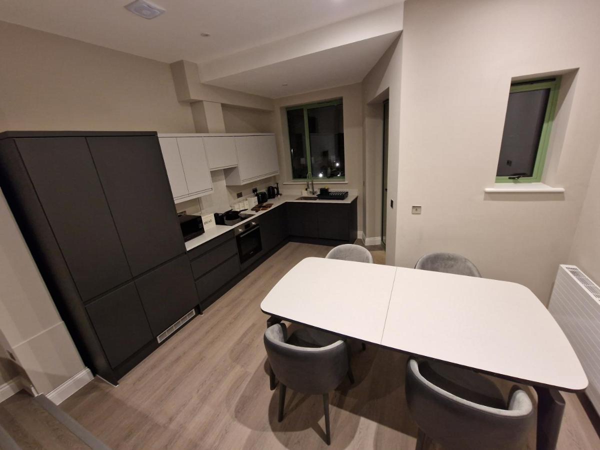 Stunning Newbuilt 3 Bed House Sleeps 9 Villa เอ็ดมันตัน ภายนอก รูปภาพ